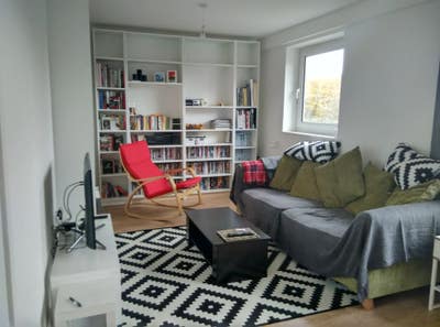 - Mint Condition 2 Bedroom - Main Photo