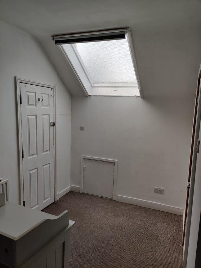 En-suite close to city Main Photo