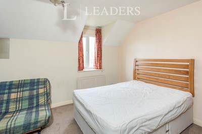 Furnished Double Rooms Main Photo