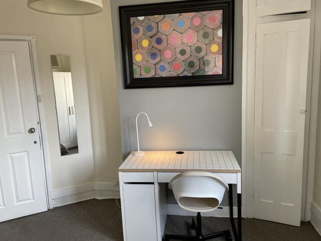 Large Double Room 5 Min to Tube, Bills Incl. Main Photo