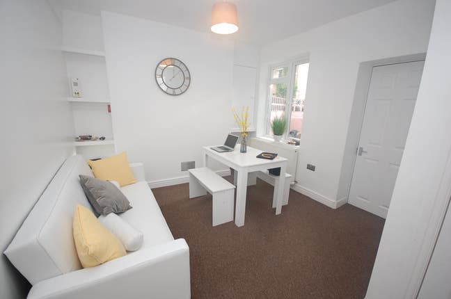 🏠Lovely En-Suite Rooms☀️ Main Photo