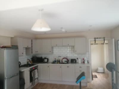 Very Large En-suite room in Chapel Allerton  Main Photo