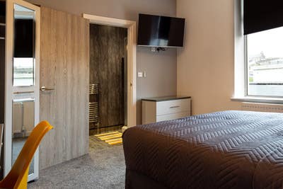 Stunning House share on Windsor Street  Main Photo