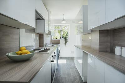 ✨ Deluxe Double Bedroom — All Bills Included ✨ Main Photo