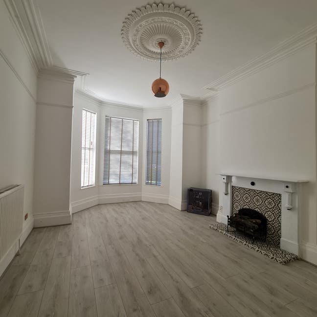 Double Bedroom to rent  Main Photo