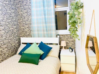 Luxurious  DBL Room@E2 7HR/Shoreditch/LST/BG Main Photo