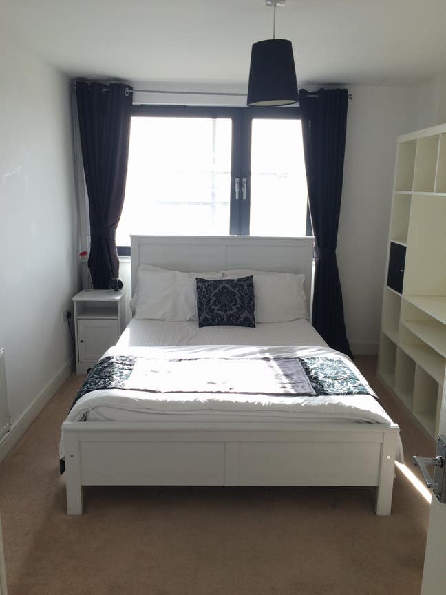 Beautiful Double Room to Rent Main Photo