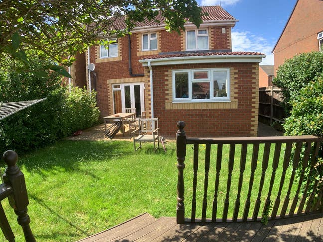 Stopsley/Wigmore - RoomsBySue Main Photo
