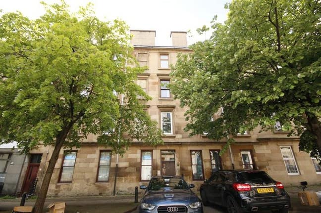 Room available in a 3 bedroom Partick flat Main Photo