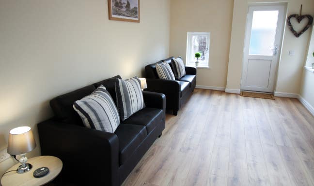Last Double En-Suite Rooms! Mexborough! Main Photo