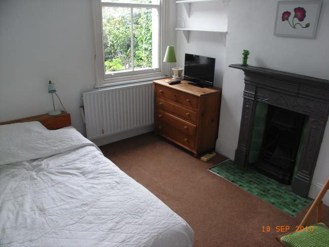 Small self-contained flat. For one; all inclusiv  Main Photo