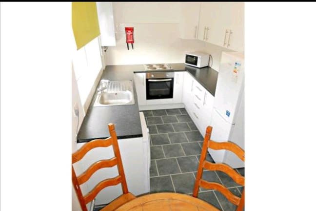 Four Bed Shared House Main Photo