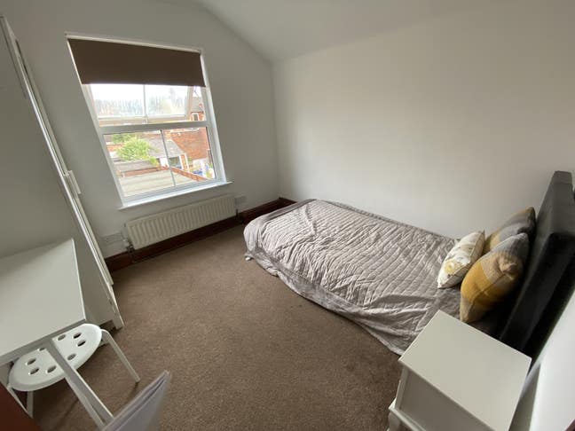 Princes St, double room at town centre.  Main Photo