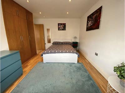 ** Massive Double Room in Willesden ** Main Photo