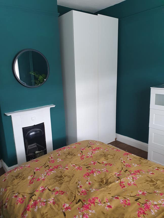 Double room in a quiet family home Main Photo
