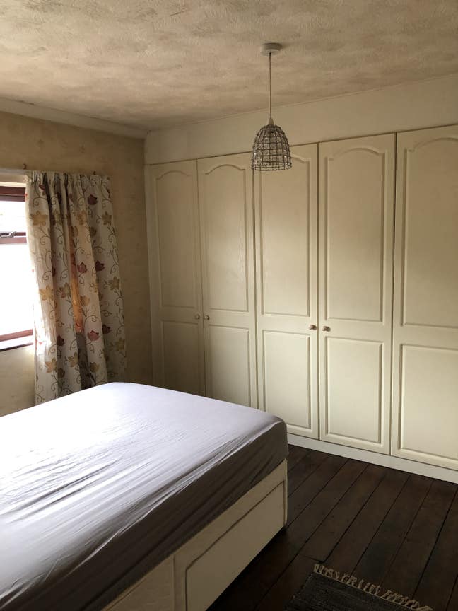 Spacious double  room in leafy area of Prestwich Main Photo