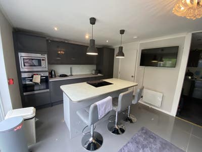 Professional house near station and hospital .  Main Photo