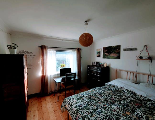 Cosy Room - Women Only Main Photo
