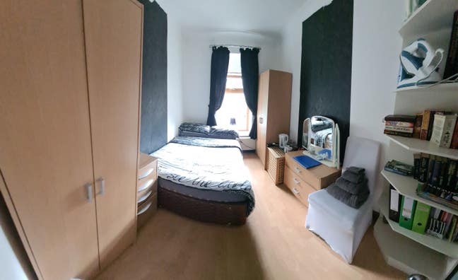 Single furnished room Main Photo
