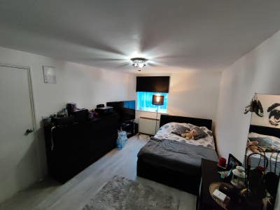 Ensuite Spacious + Standard Double Rooms Main Photo
