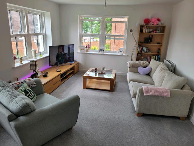 Double room in new build - all bills included Main Photo