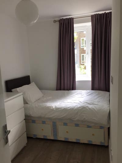 Single  room for rent Acton shepherds Bush Border Main Photo
