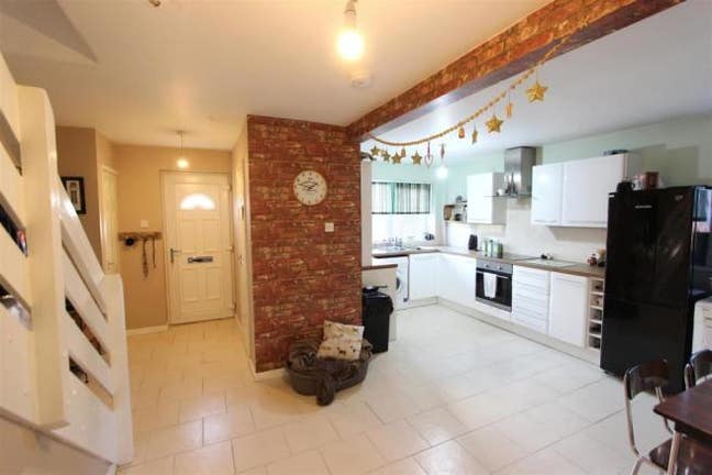 Double rooms currently undergoing full renovation Main Photo