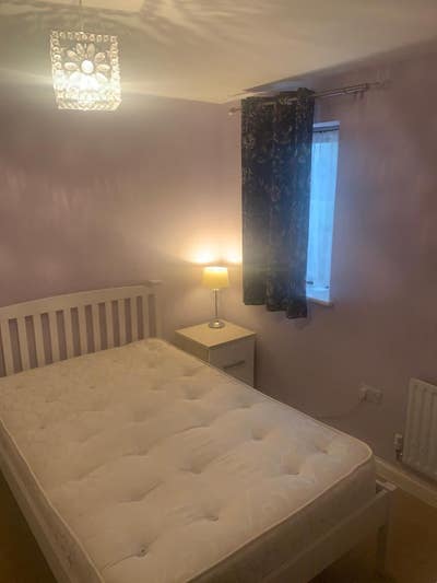Double Room for Rent to single person - £700 p/m.  Main Photo