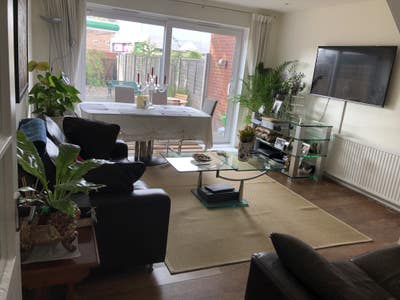 2 Double Rooms to Rent- Windsor Main Photo