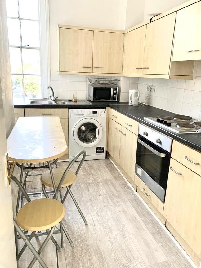 485d short term cozy room available  Main Photo