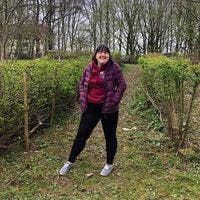 Hey all! I am a professional female, currentl... Main Photo