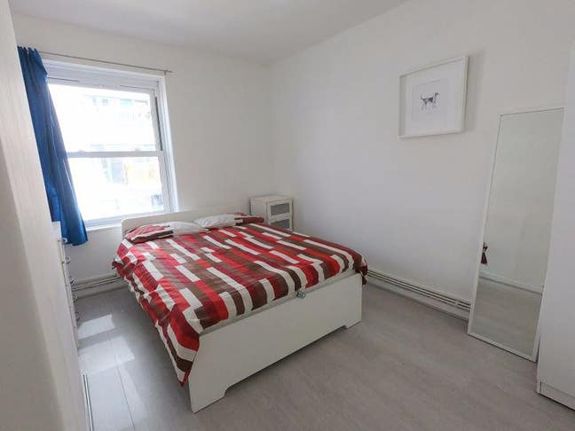 Beautiful Double Rooms - Liverpool Street Main Photo
