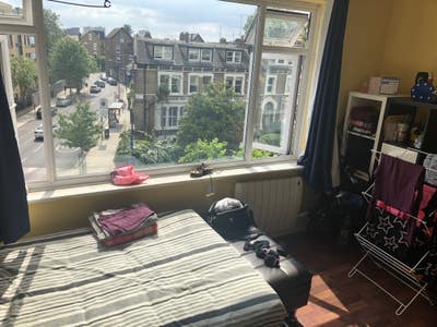 Good Sized 1 Bedroom Flat | N4  Main Photo