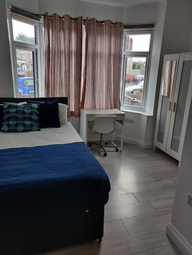 Double En-Suite - Biggin Hall Crescent - CV3 1Gz Main Photo