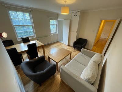 Nice 2 Bed Flat  - 2 Mins Walk Kings X Main Photo