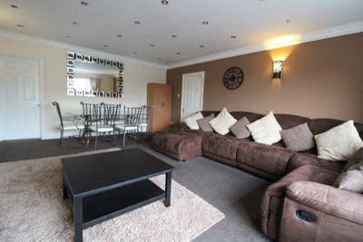 Ground Floor Studio Available Main Photo