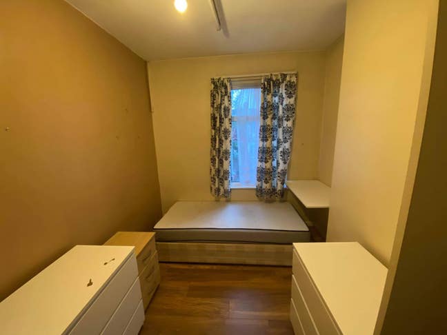 Small double room in Eastham Main Photo