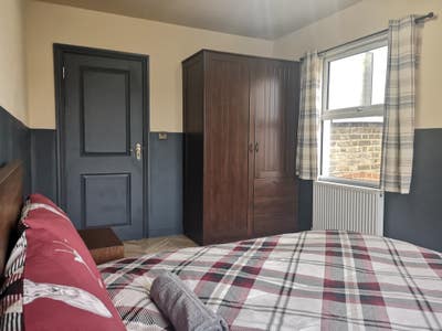 Stylish Room - Private Terrace - Battersea Main Photo