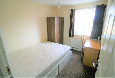 ⭐Cosy room I 1 Min Walk To Shadwell Dlr Main Photo