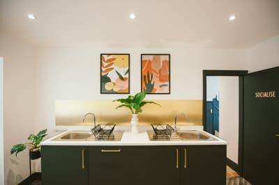 Lovely room available in center of Bognor  Main Photo