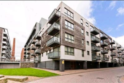 Central D. Room available New Islington tram stop Main Photo