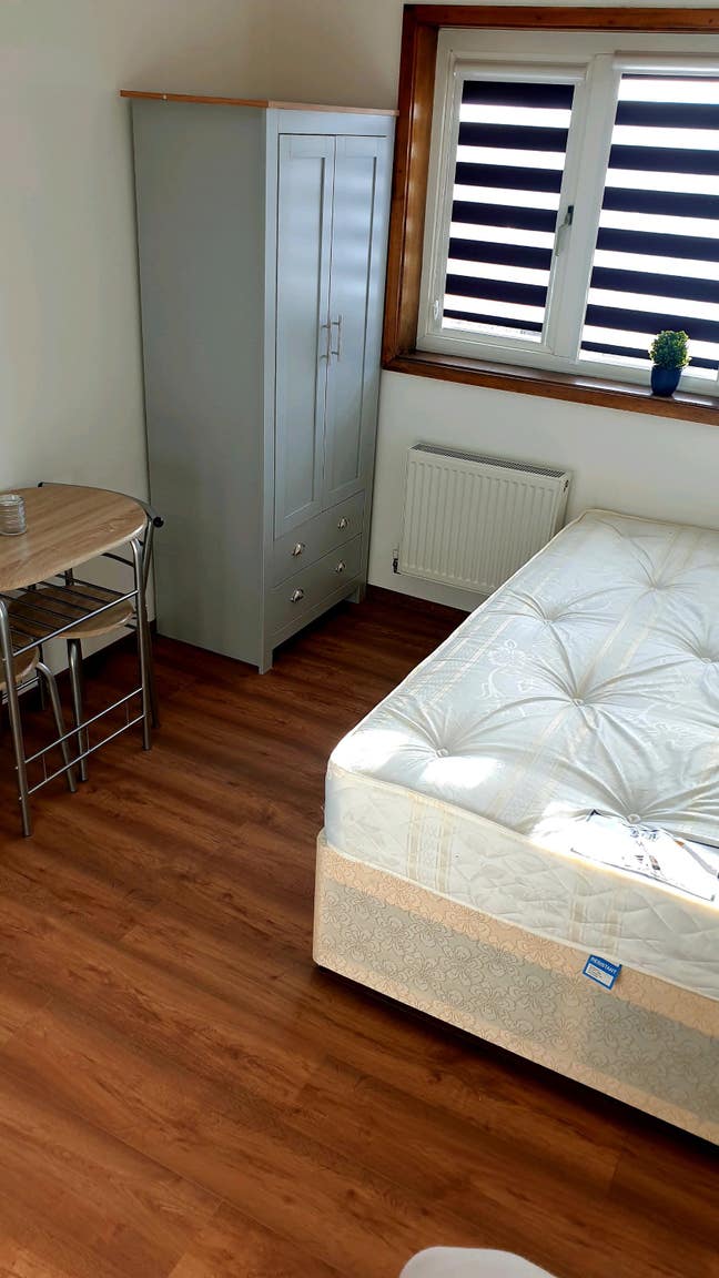 Single Room for rent  Main Photo
