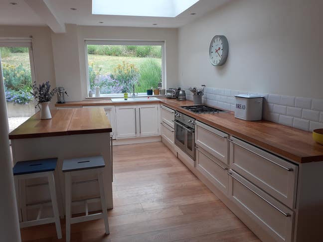Double bedroom to let in Lewes Main Photo