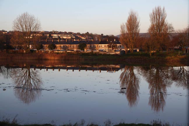 Large Double Central Newport Main Photo