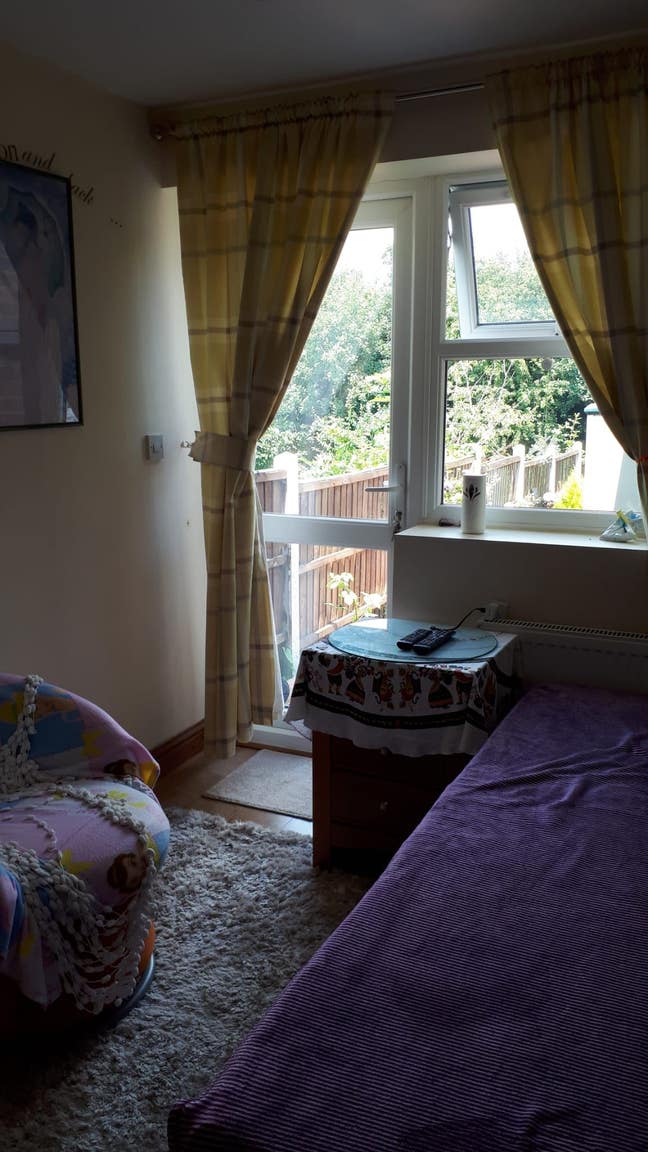 Double room for rent in Annex of the house Main Photo