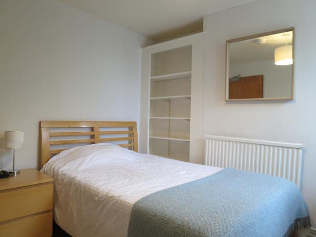 Double room in professional house off Mill Road Main Photo