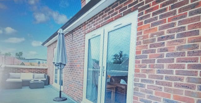 Two bedroom unique flat with roof terrace Main Photo