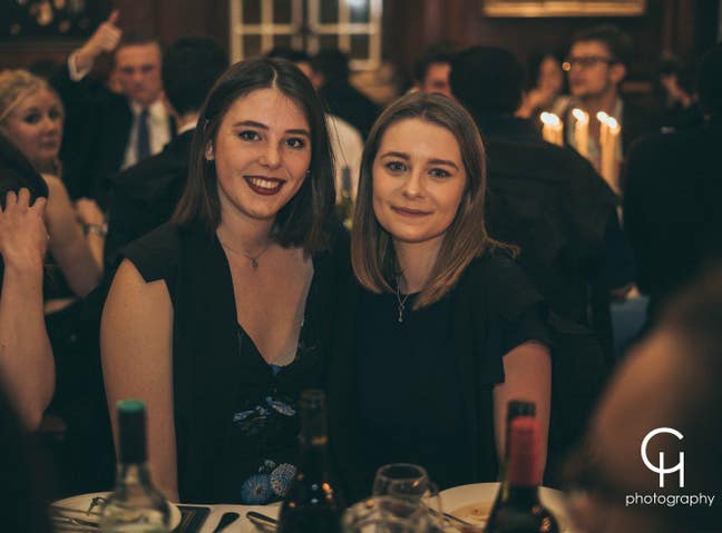 Looking for a double room in a friendly household! Main Photo