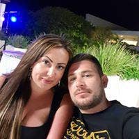 I am a professional male aged 32. I am lookin... Main Photo