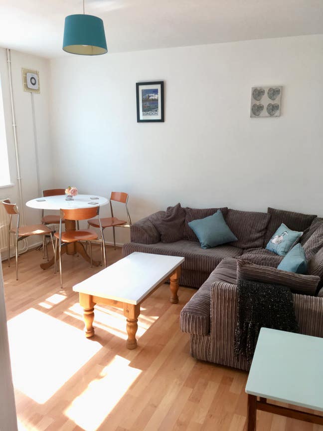 City Centre Professionals Apartment Share Main Photo